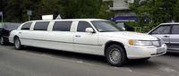    -   VIP-   -  LINCOLN "Town Car Stretch (9,5 )"