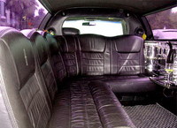    -   VIP-   -  LINCOLN "Town Car Stretch (8,5 )"